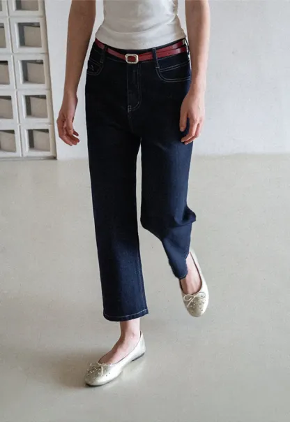 High Waist Straight Cut Cropped Jeans