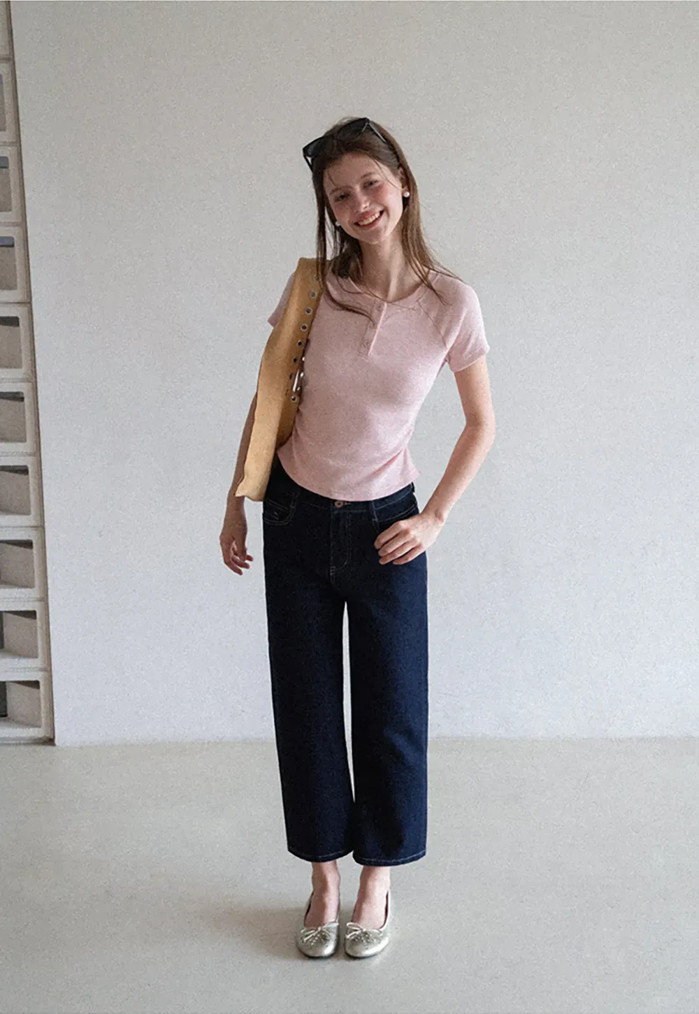 High Waist Straight Cut Cropped Jeans