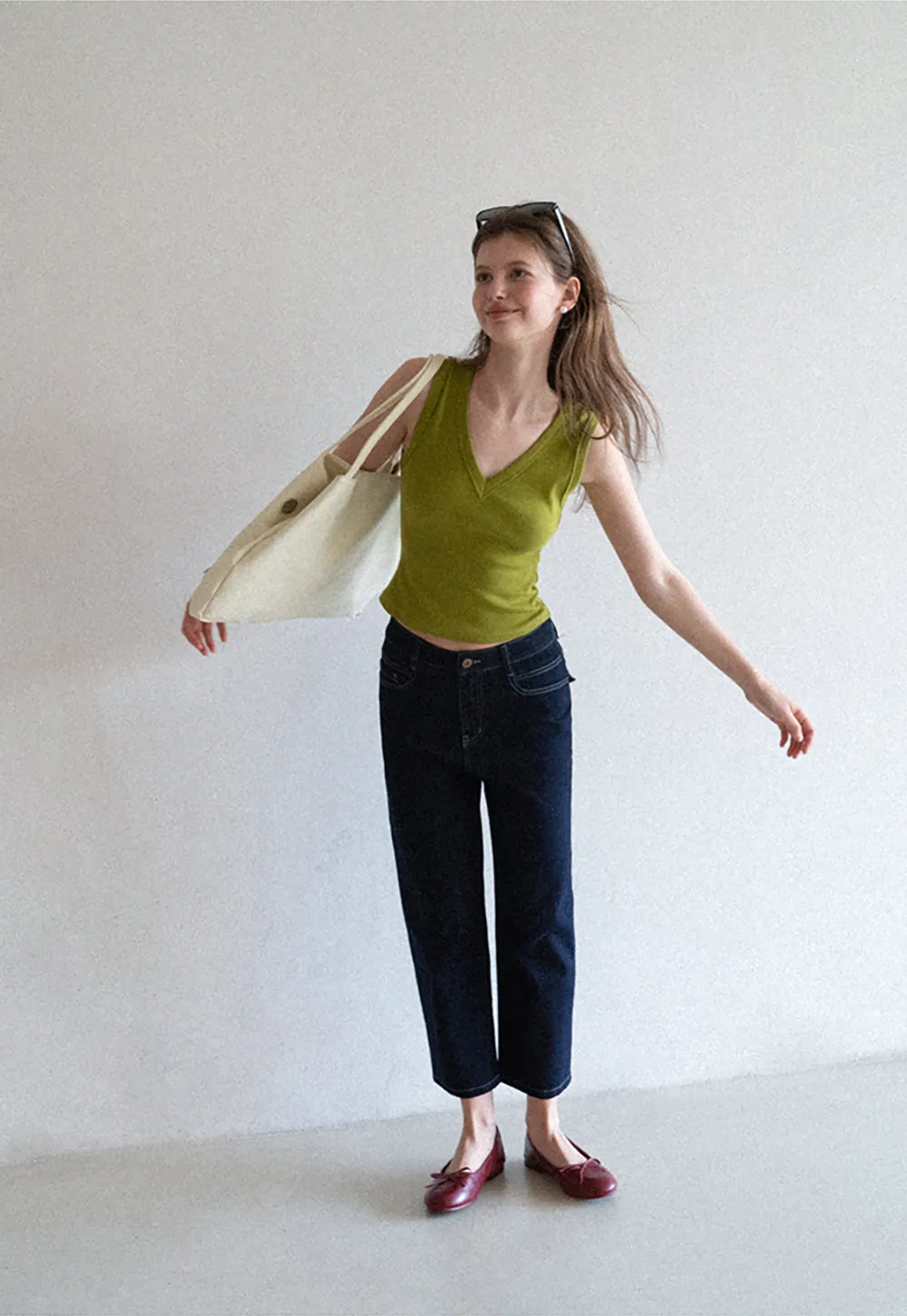 High Waist Straight Cut Cropped Jeans