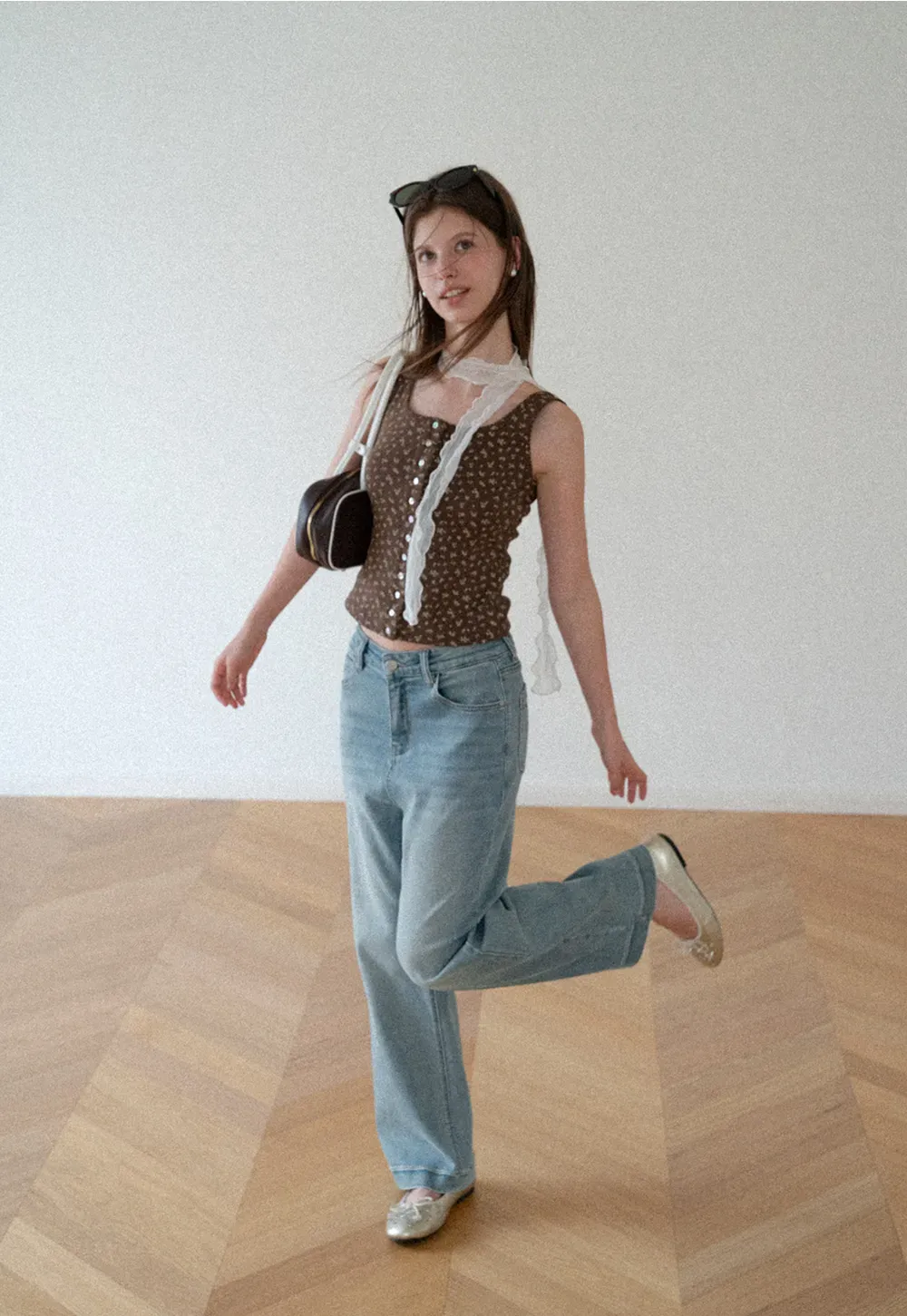 High Waist Wide Leg Straight Fit Jeans