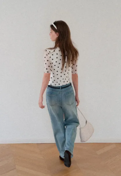 High Waist Wide Leg Straight Fit Jeans