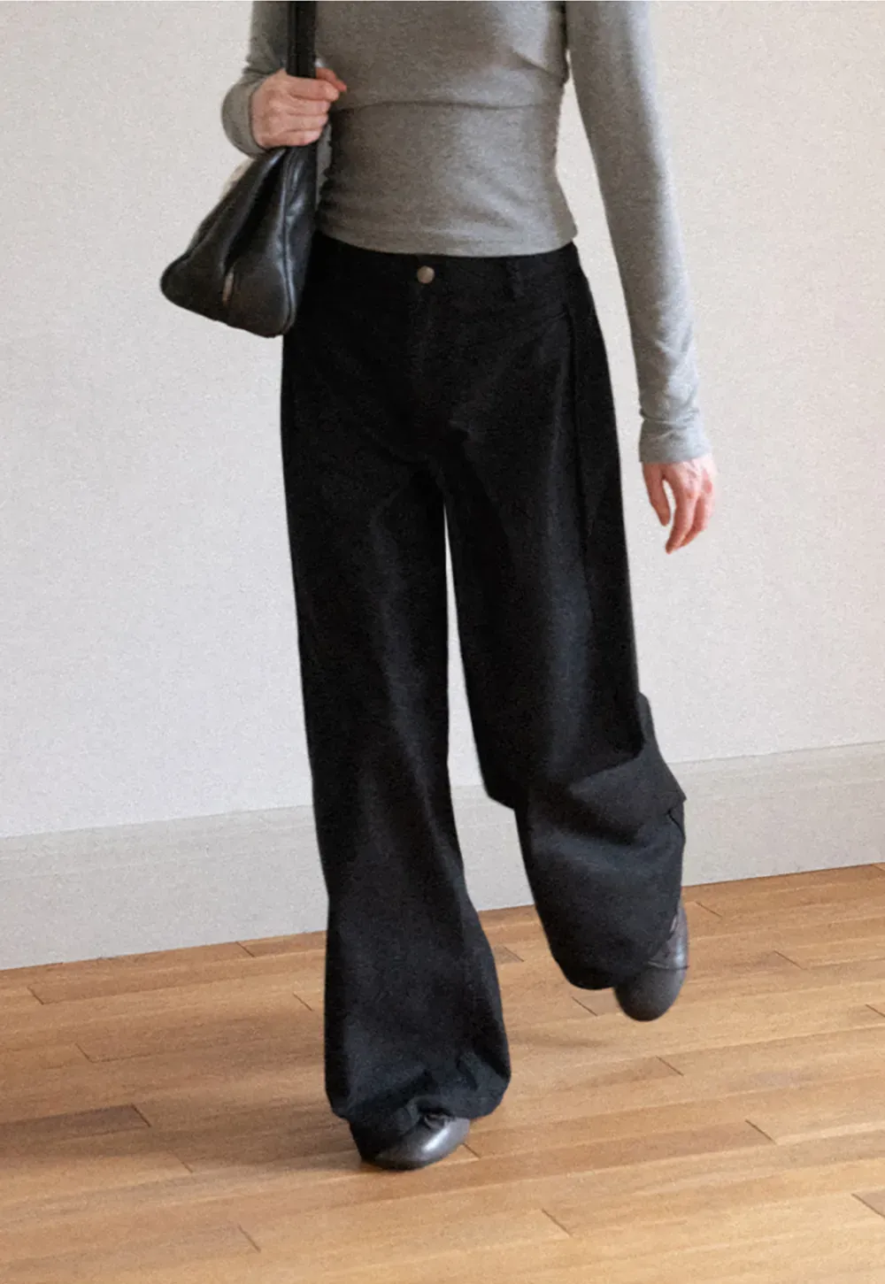 High Waist Pleated Wide Leg Jeans