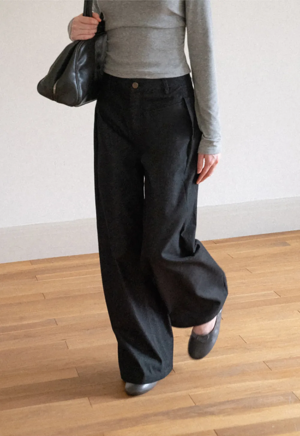 High Waist Pleated Wide Leg Jeans