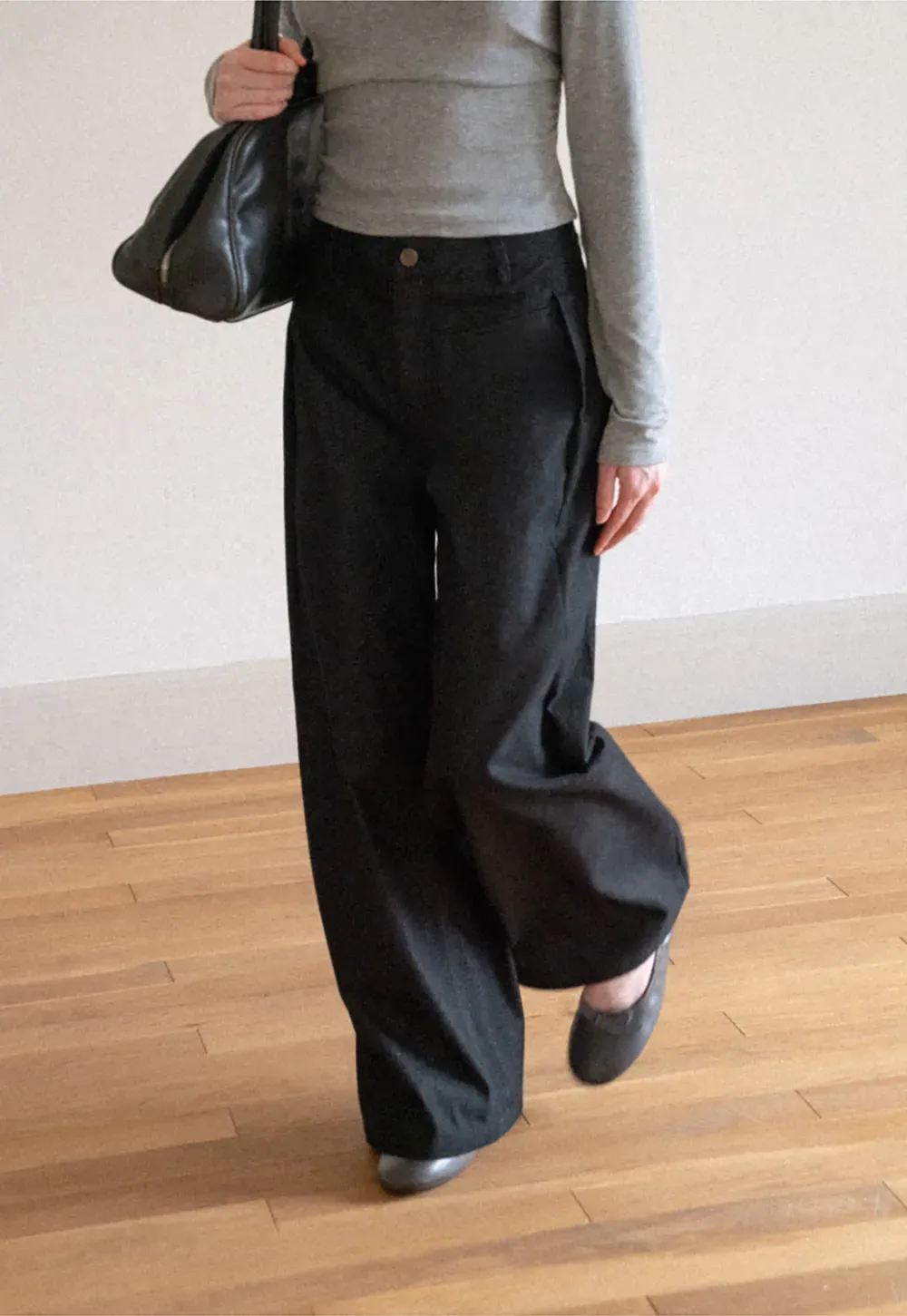 High Waist Pleated Wide Leg Jeans