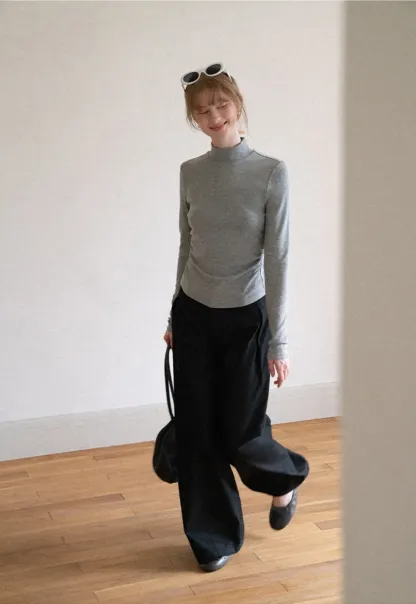 High Waist Pleated Wide Leg Jeans