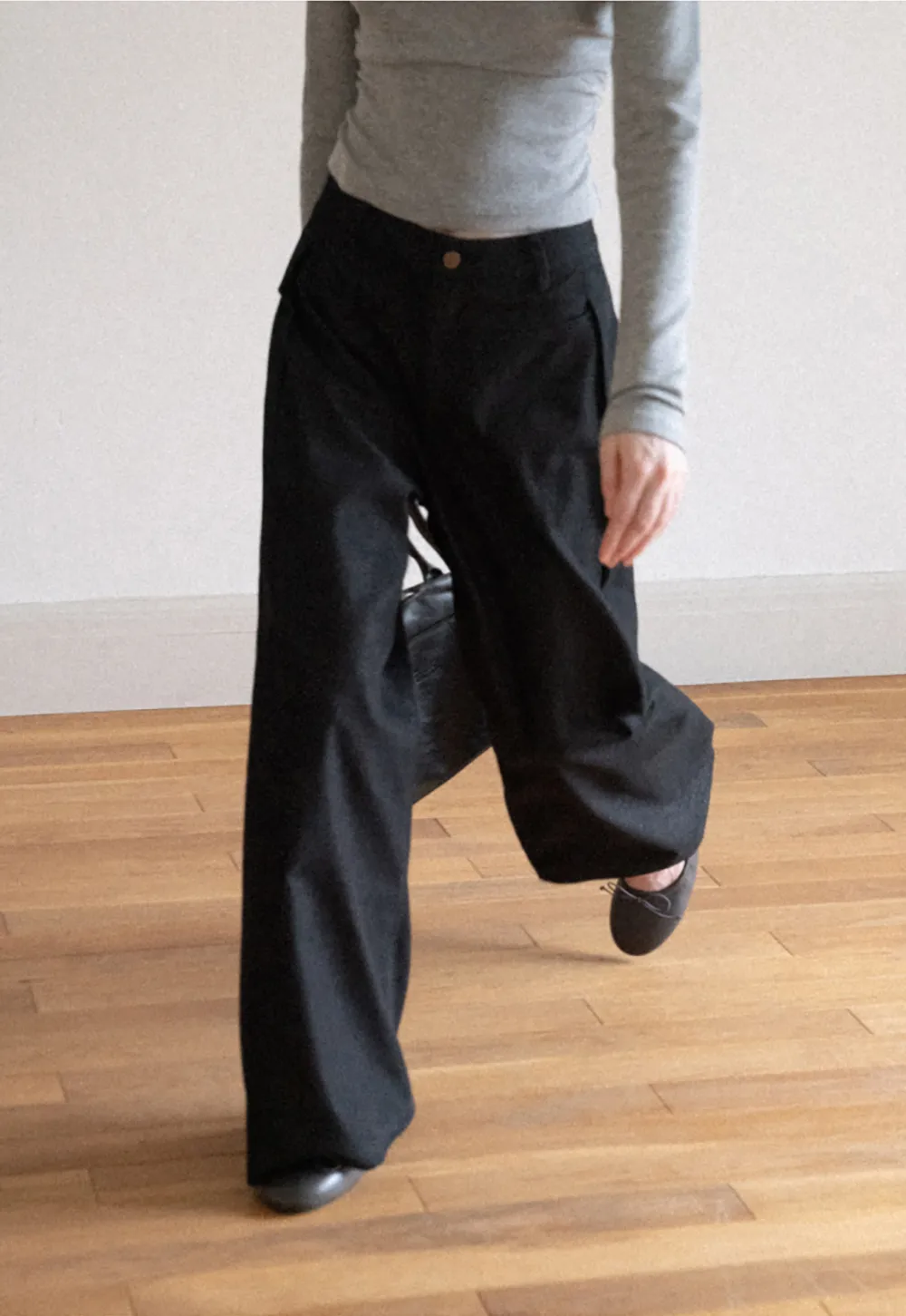 High Waist Pleated Wide Leg Jeans