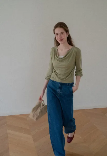 High Waist Wide Leg Straight Fit Jeans