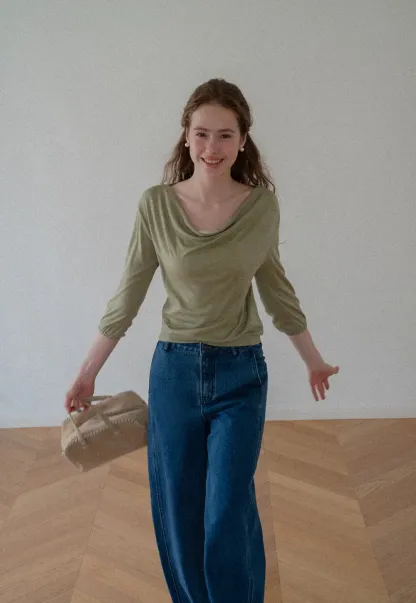 High Waist Wide Leg Straight Fit Jeans