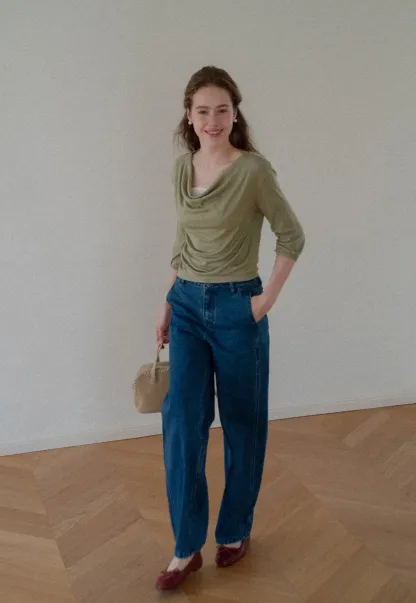 High Waist Wide Leg Straight Fit Jeans