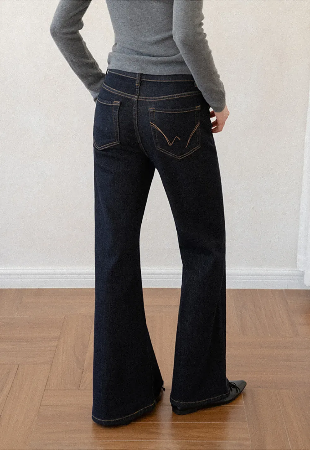 Wide Leg Straight Cut Denim Jeans