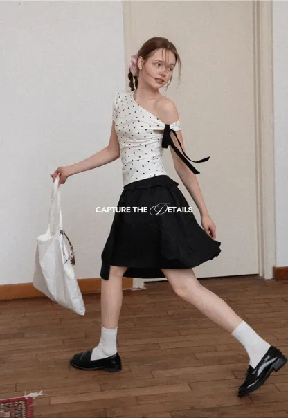 Checkered wide leg skirt with pleated waistband