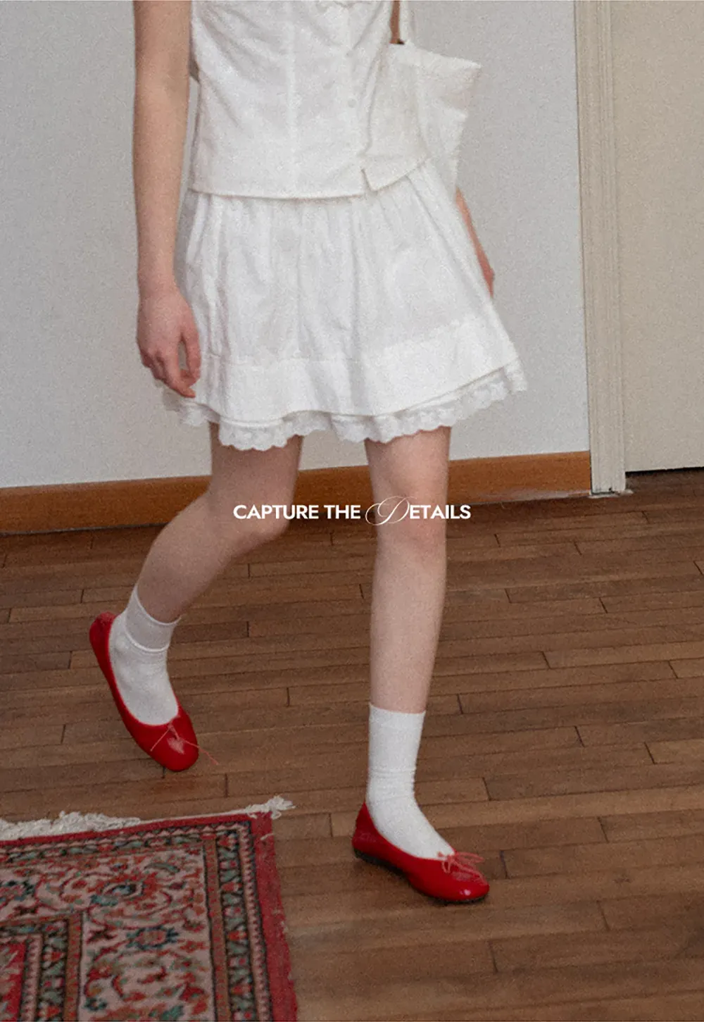 Tiered skirt with lace trim and gathered waist