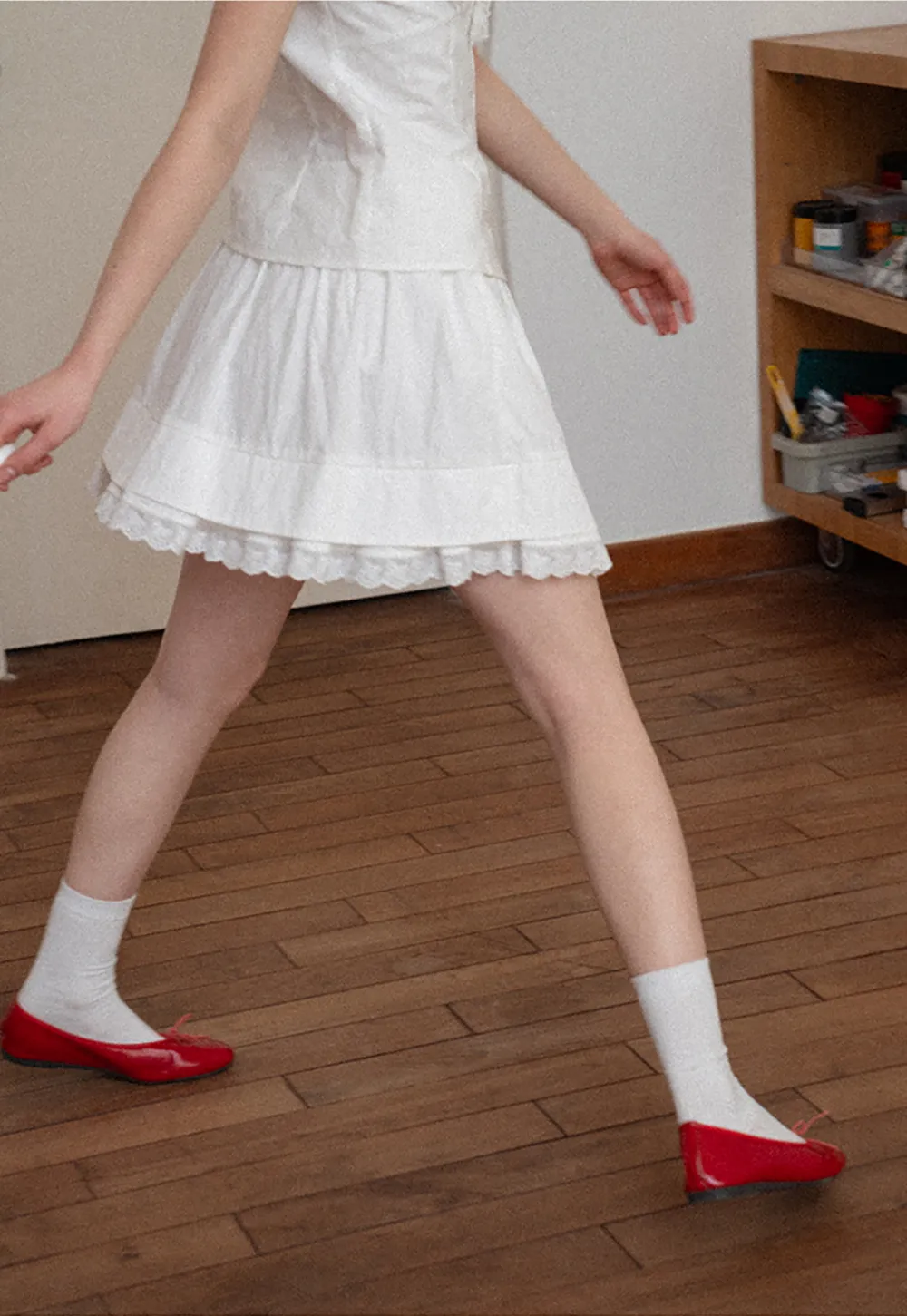 Tiered skirt with lace trim and gathered waist