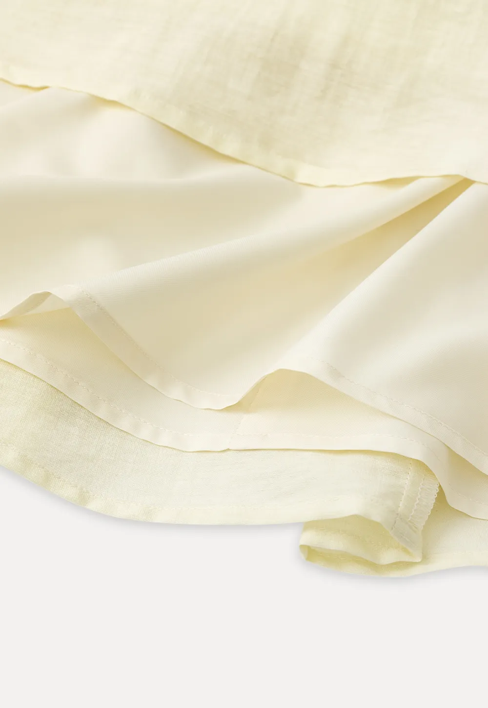 Flowy A-line skirt with gathered waist and layered hem