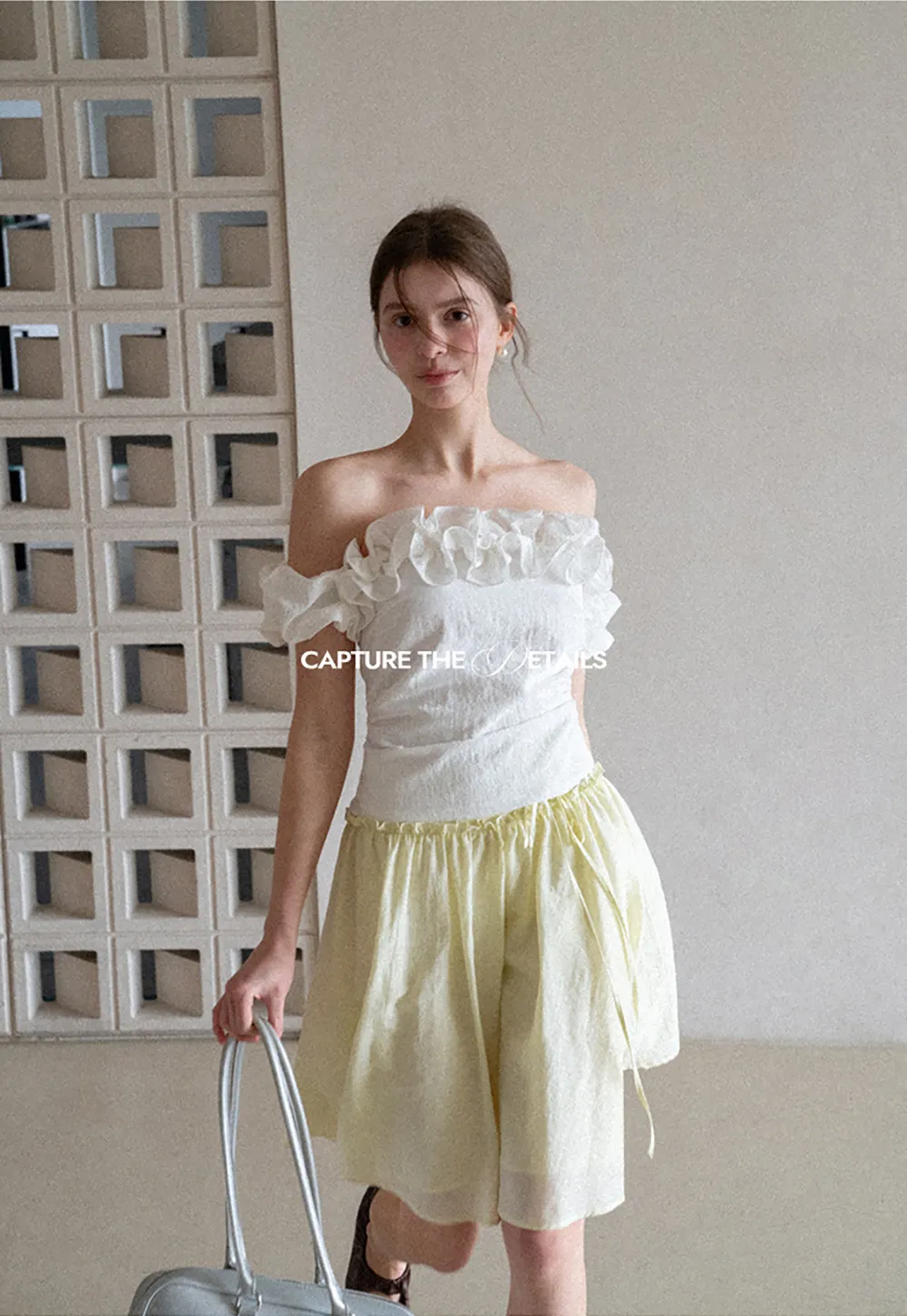 Flowy A-line skirt with gathered waist and layered hem