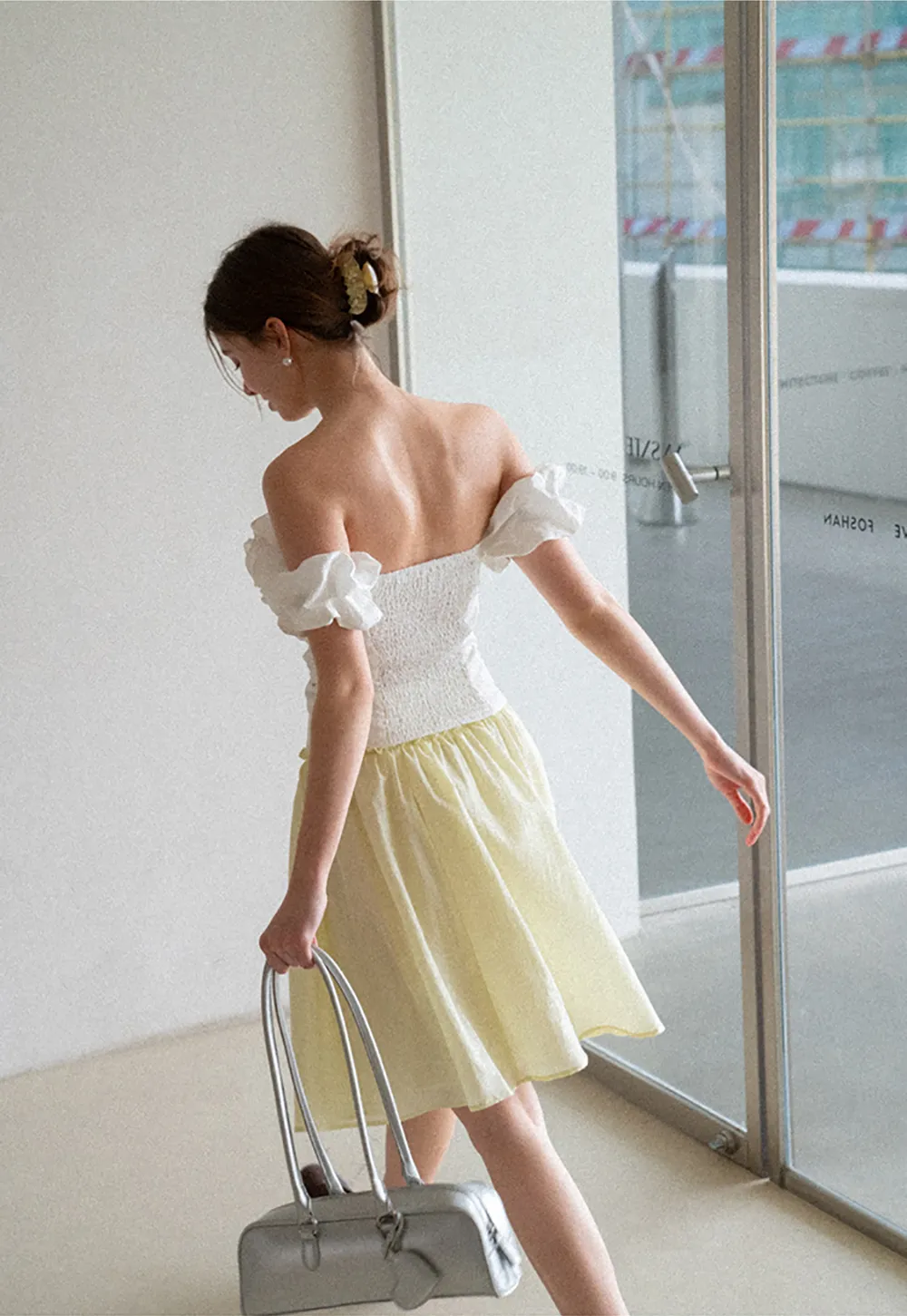 Flowy A-line skirt with gathered waist and layered hem