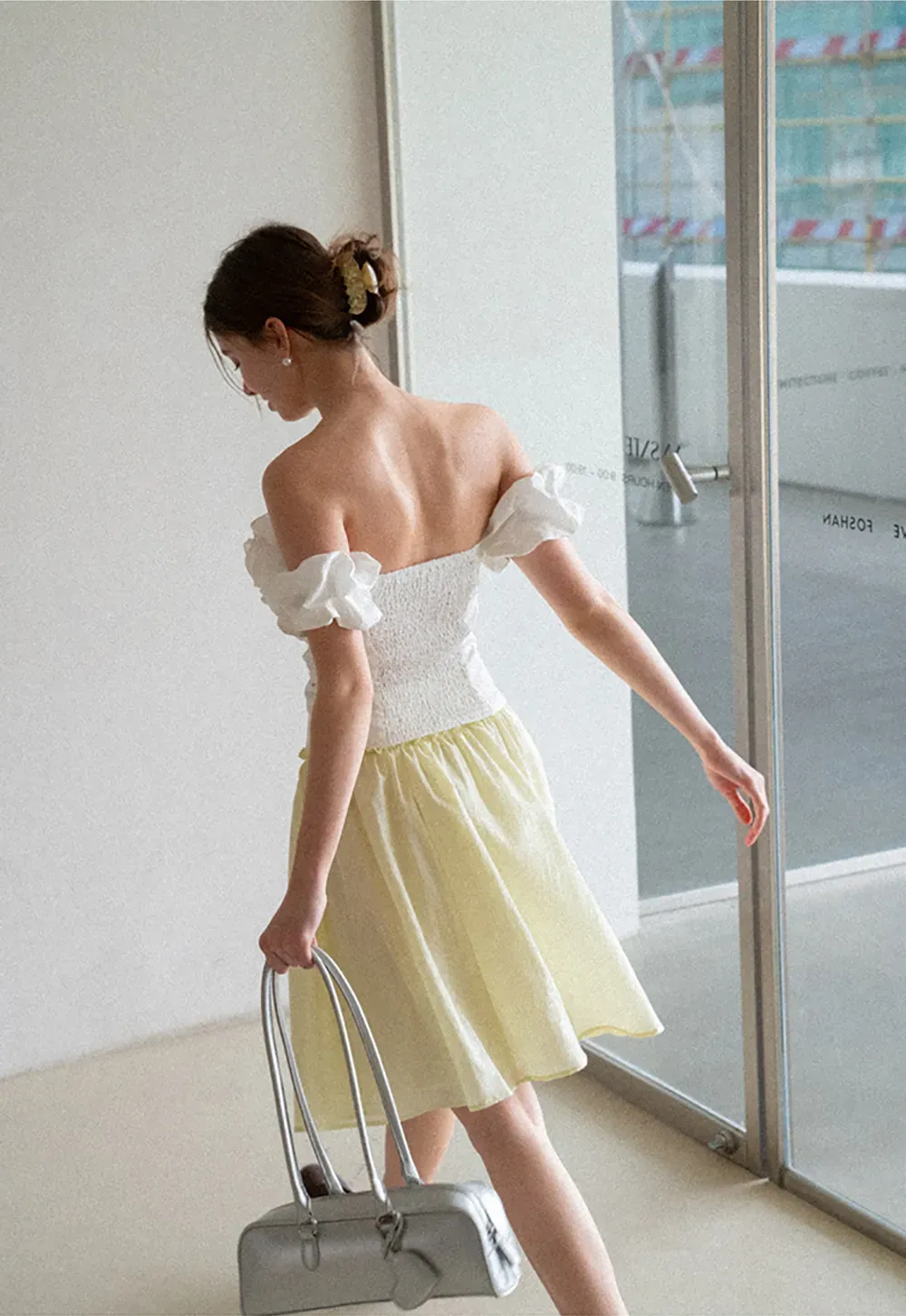 Flowy A-line skirt with gathered waist and layered hem