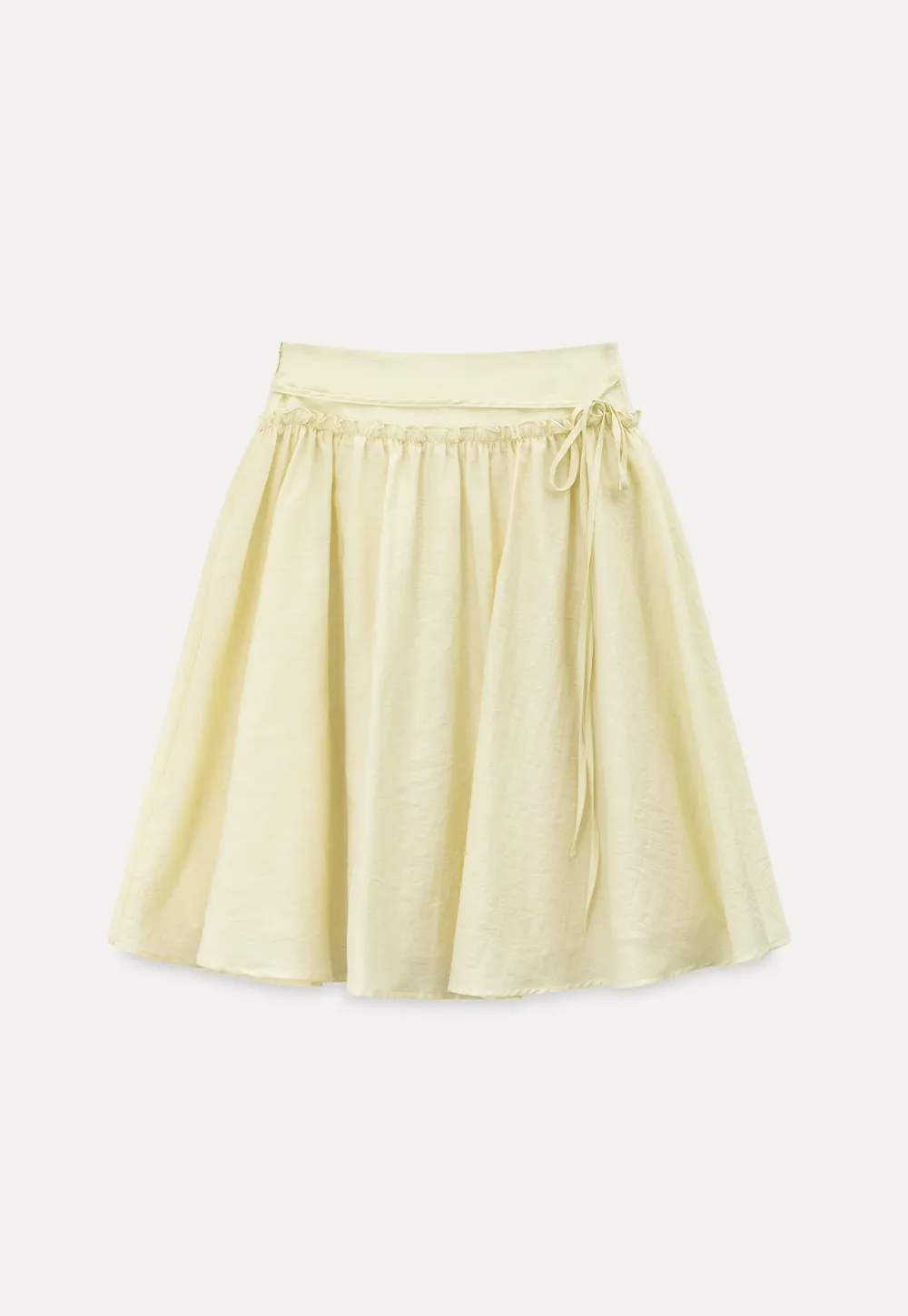 Flowy A-line skirt with gathered waist and layered hem