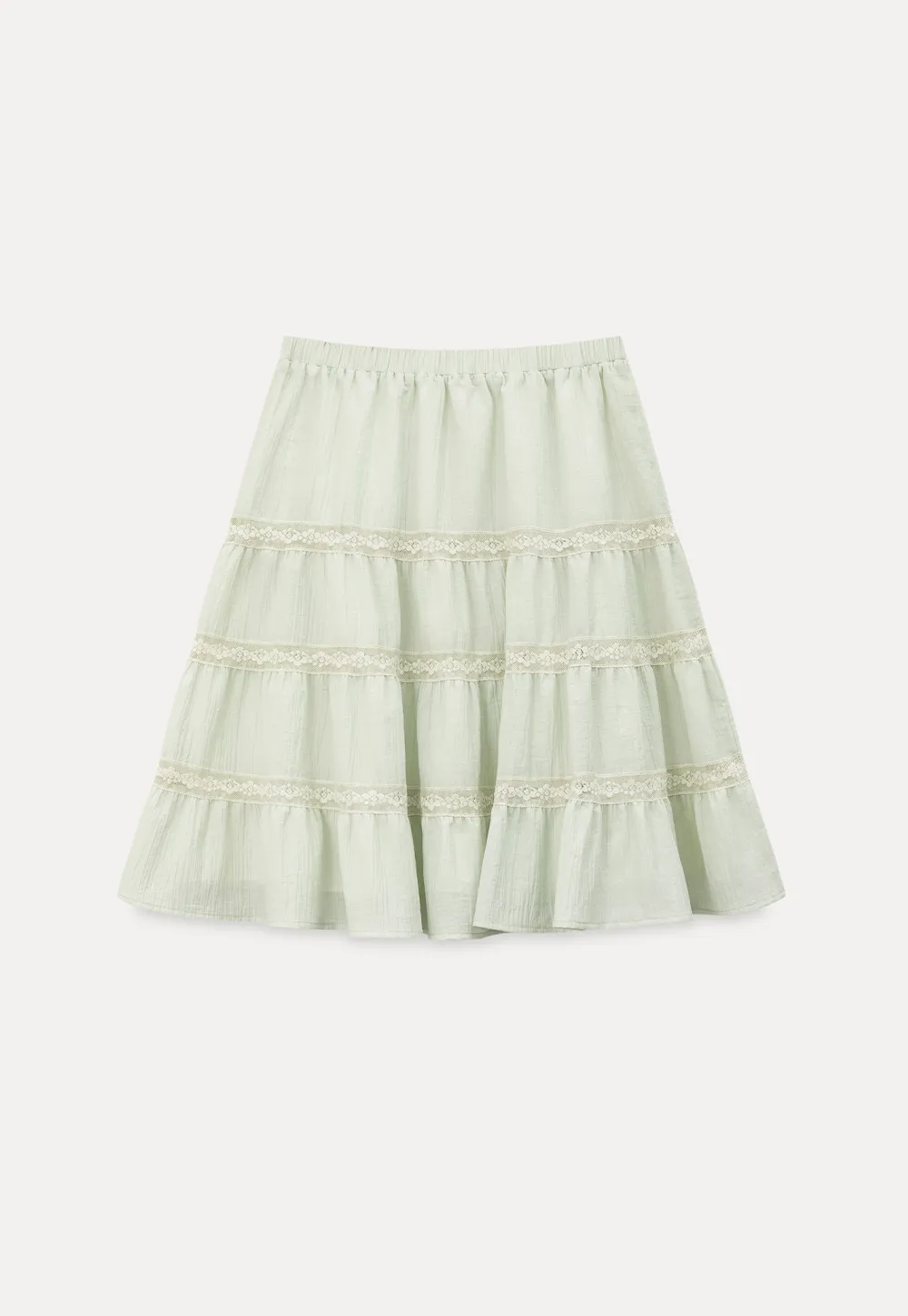 Tiered ruffled skirt with lace trim