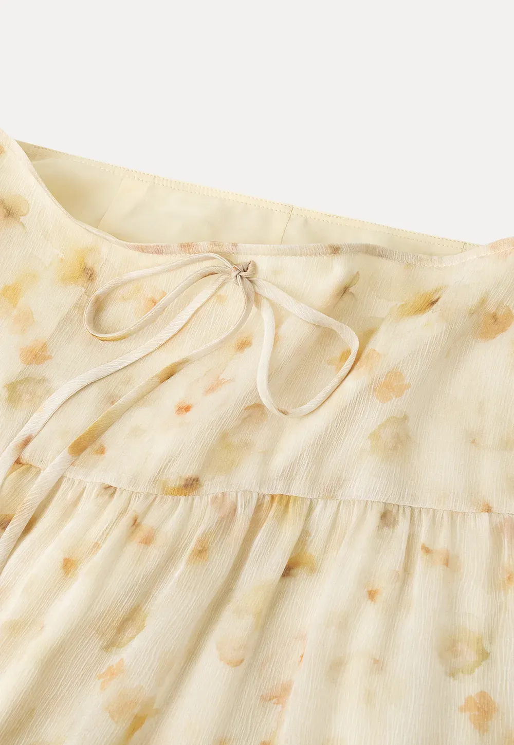 Flowy floral print maxi skirt with tiered layers