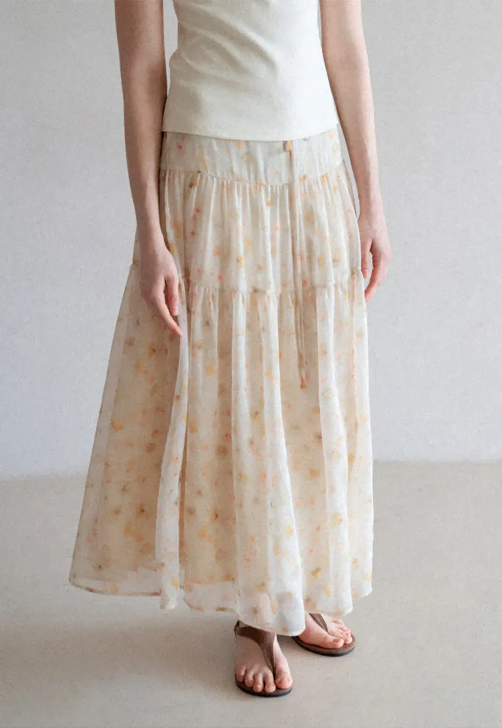 Flowy floral print maxi skirt with tiered layers