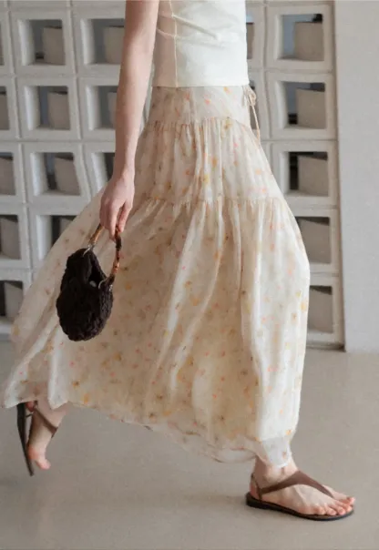 Flowy floral print maxi skirt with tiered layers
