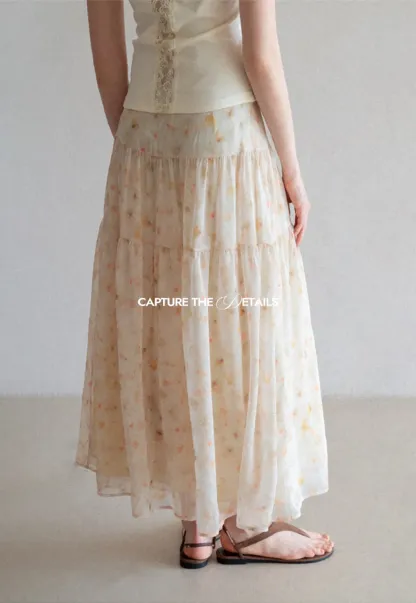 Flowy floral print maxi skirt with tiered layers