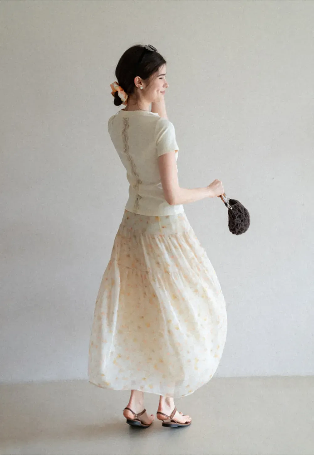 Flowy floral print maxi skirt with tiered layers