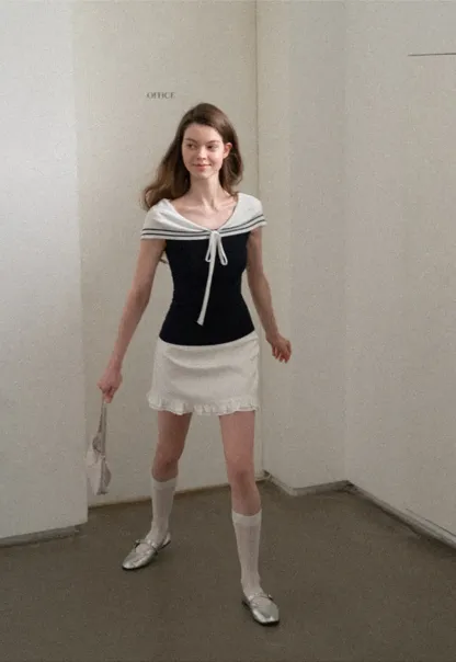 Ruffled Hem Mini Skirt