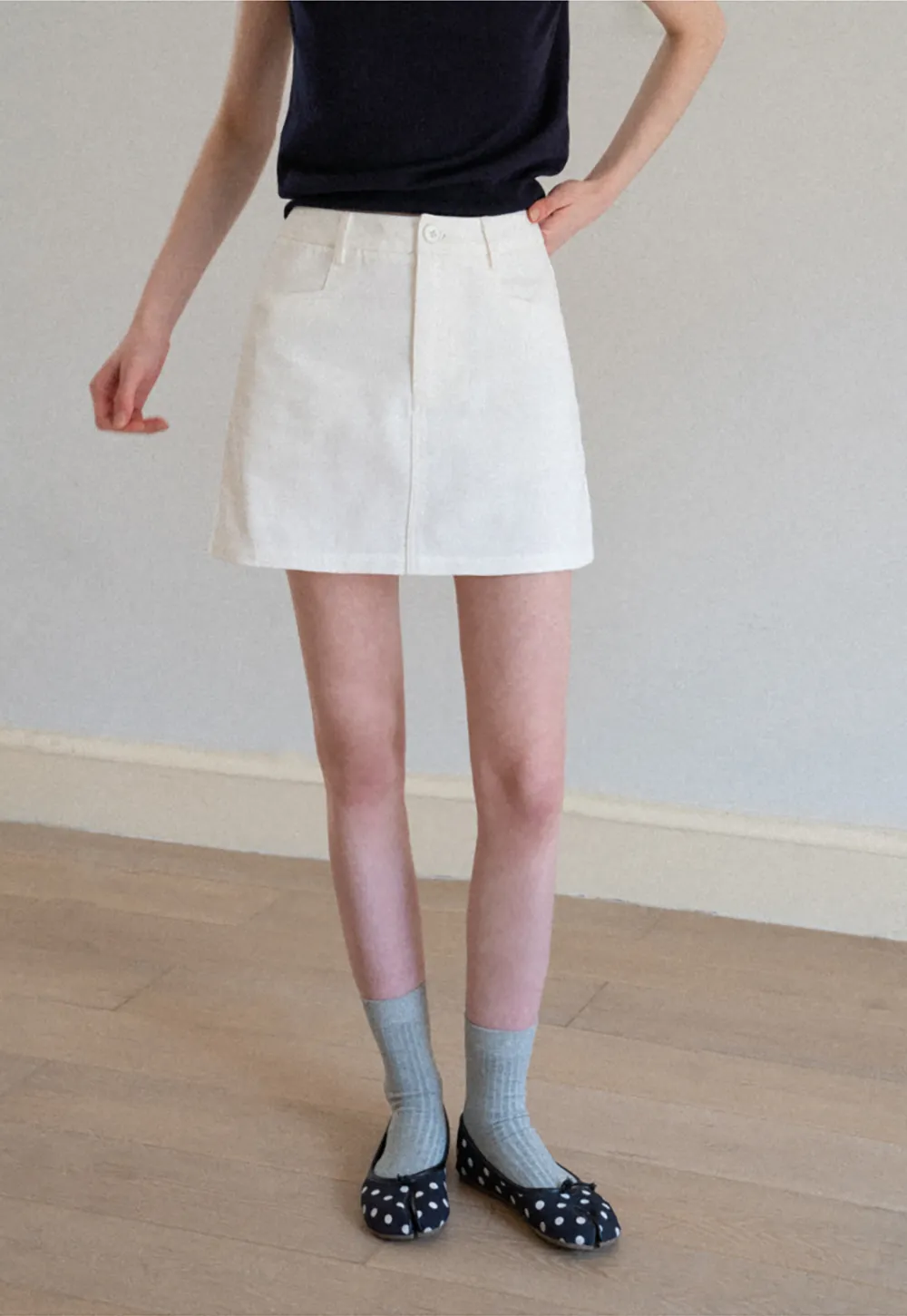 High Waist Structured Mini Skirt With Front Button Closure