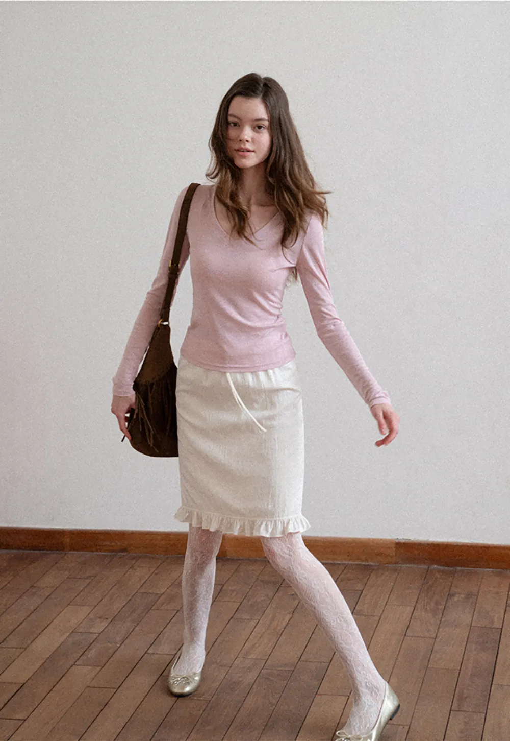 Linen skirt with drawstring waist and ruffled hem