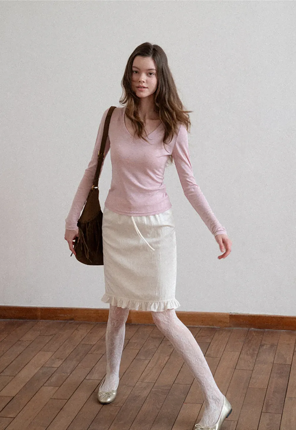 Linen skirt with drawstring waist and ruffled hem