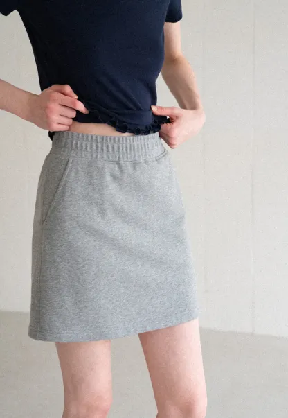 Ribbed Waistband Mini Skirt