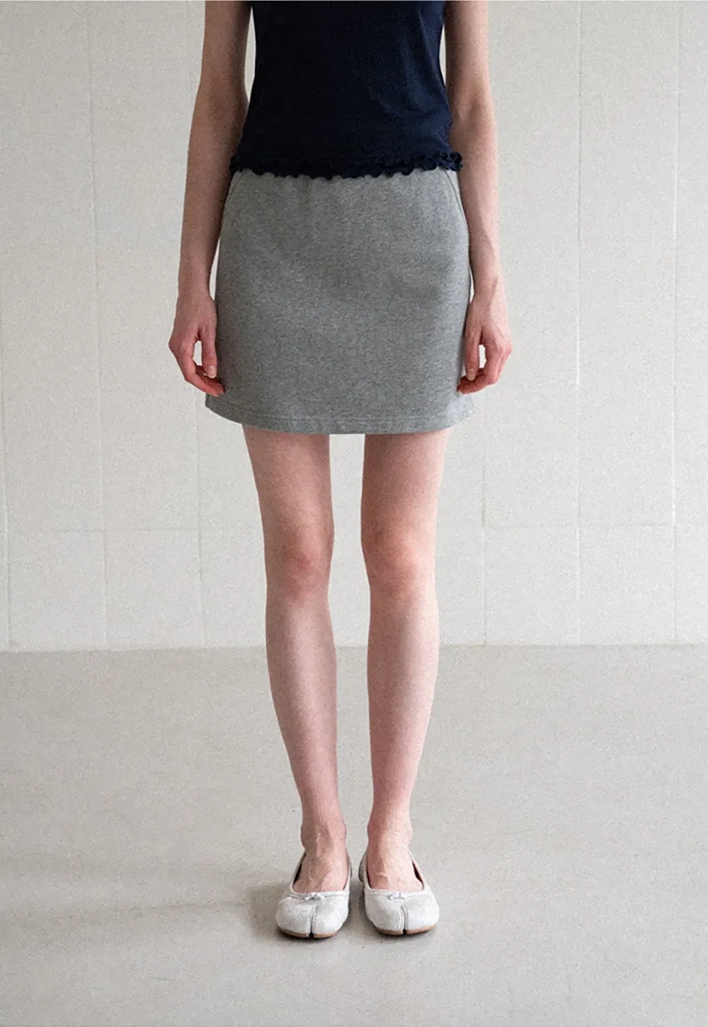 Ribbed Waistband Mini Skirt