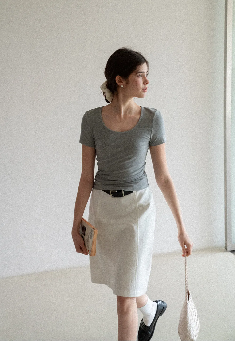 A-line knee length skirt with front seam and belt loop