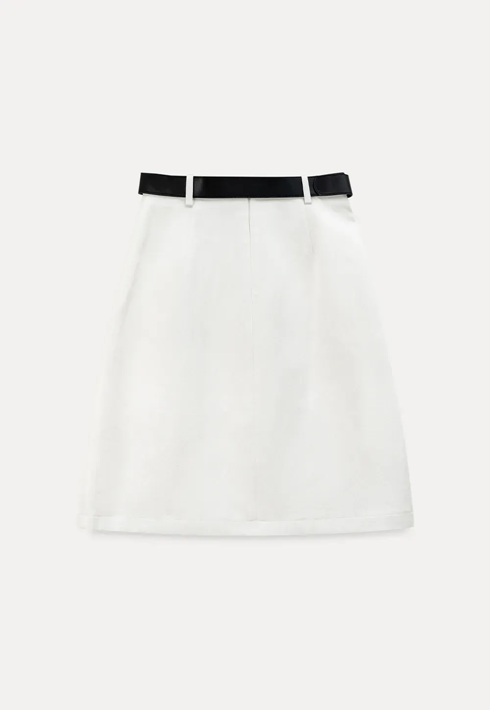 A-line knee length skirt with front seam and belt loop