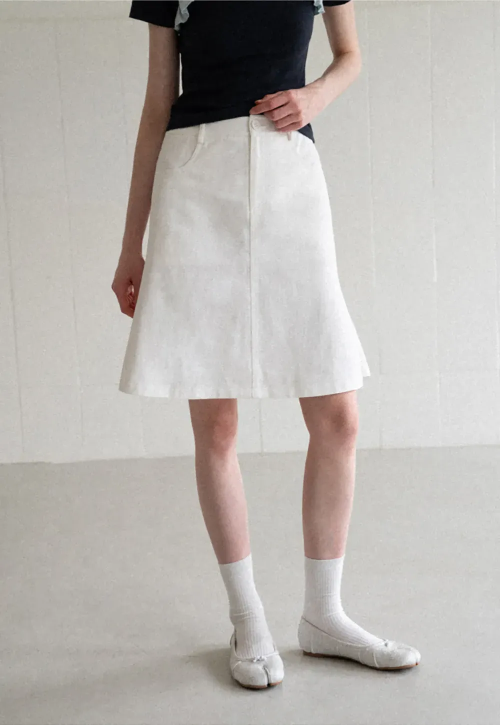 A Line Midi Skirt With Front Seam Detail