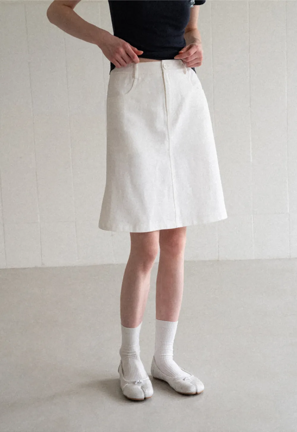 A Line Midi Skirt With Front Seam Detail