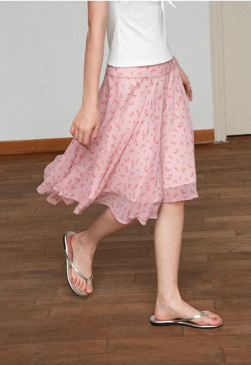 Floral Print Asymmetrical Hem Skirt