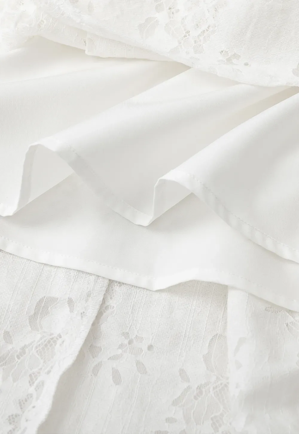 Lace Embroidered Asymmetrical Hem Skirt