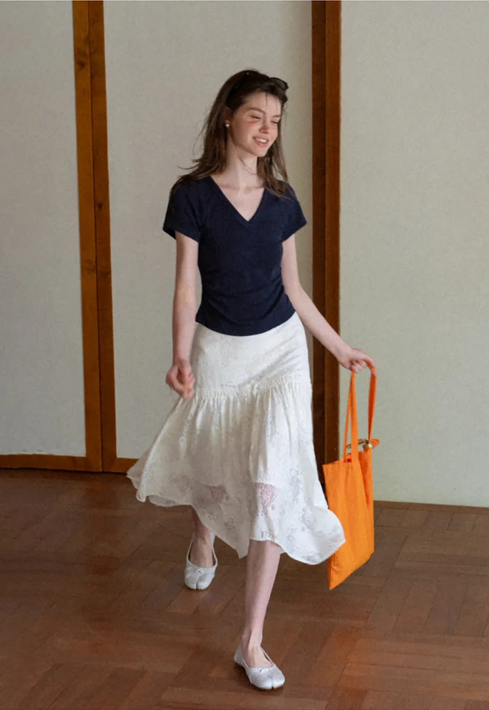 Lace Embroidered Asymmetrical Hem Skirt