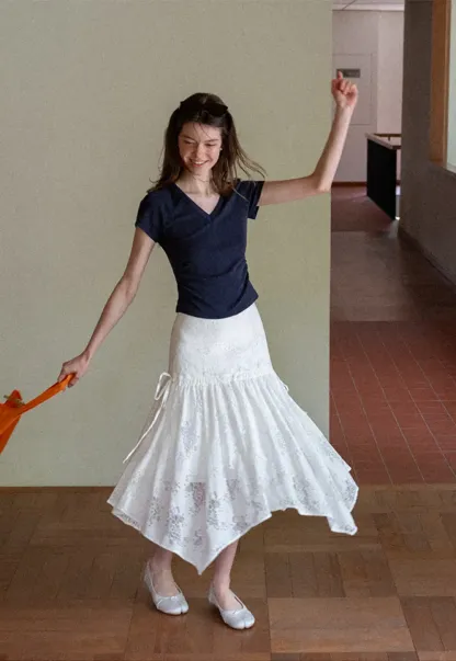 Lace Embroidered Asymmetrical Hem Skirt