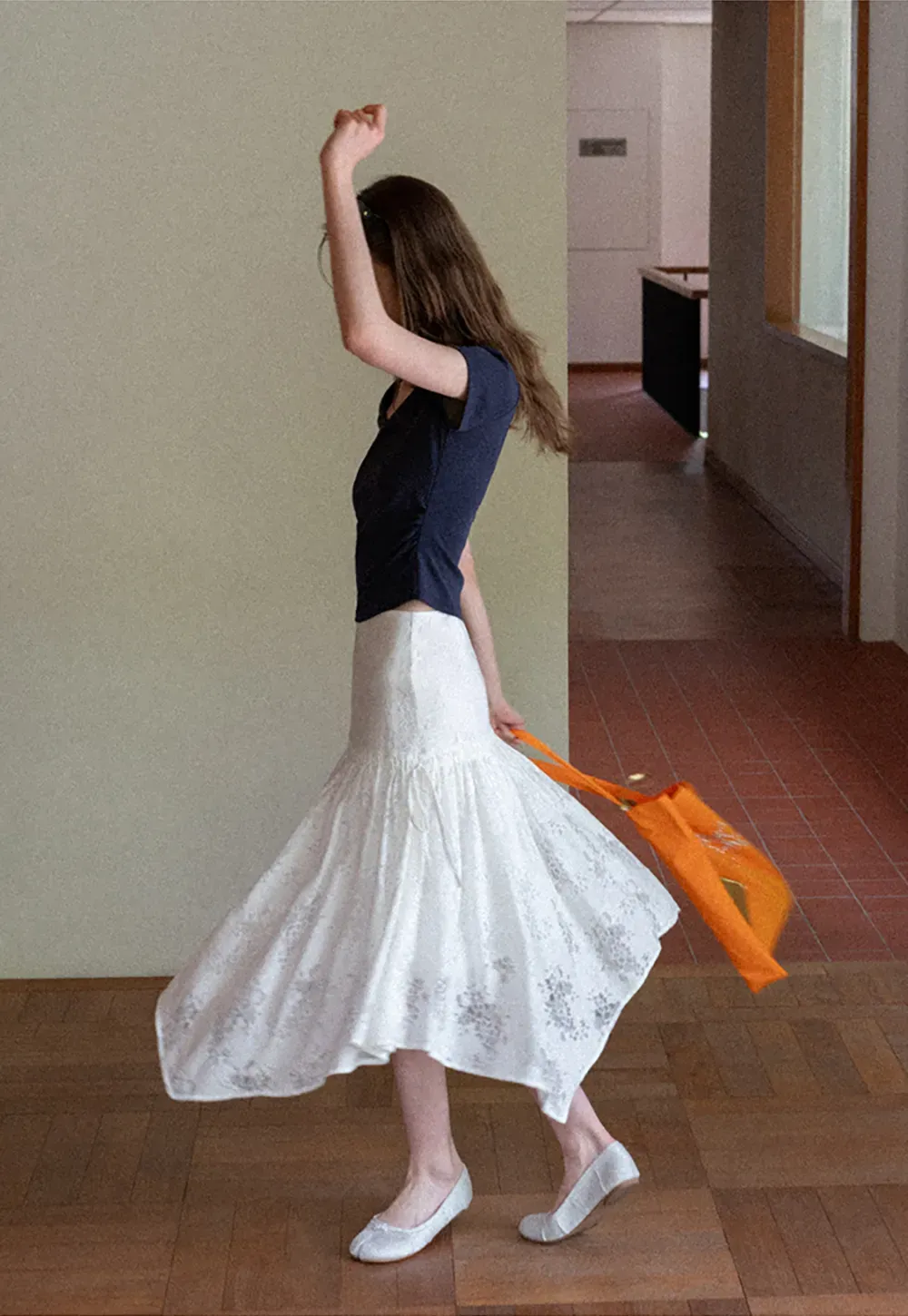Lace Embroidered Asymmetrical Hem Skirt