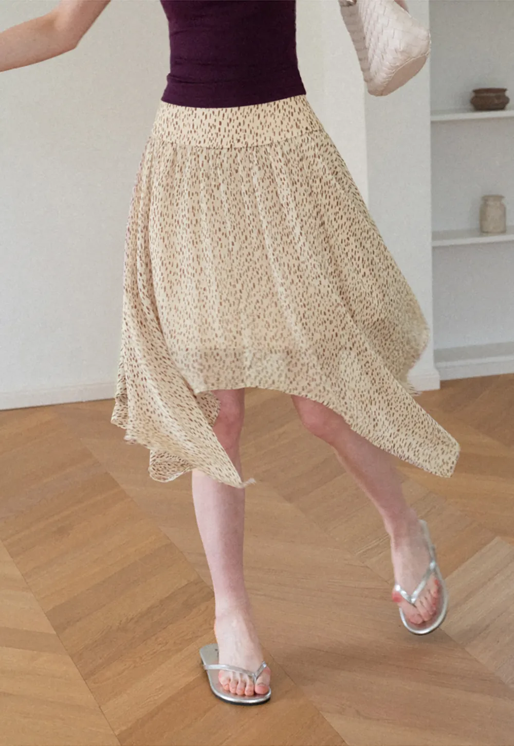 Asymmetrical Hem Printed Midi Skirt