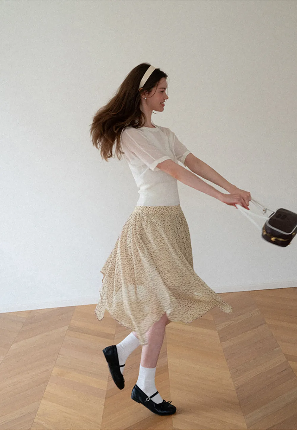 Asymmetrical Hem Printed Midi Skirt