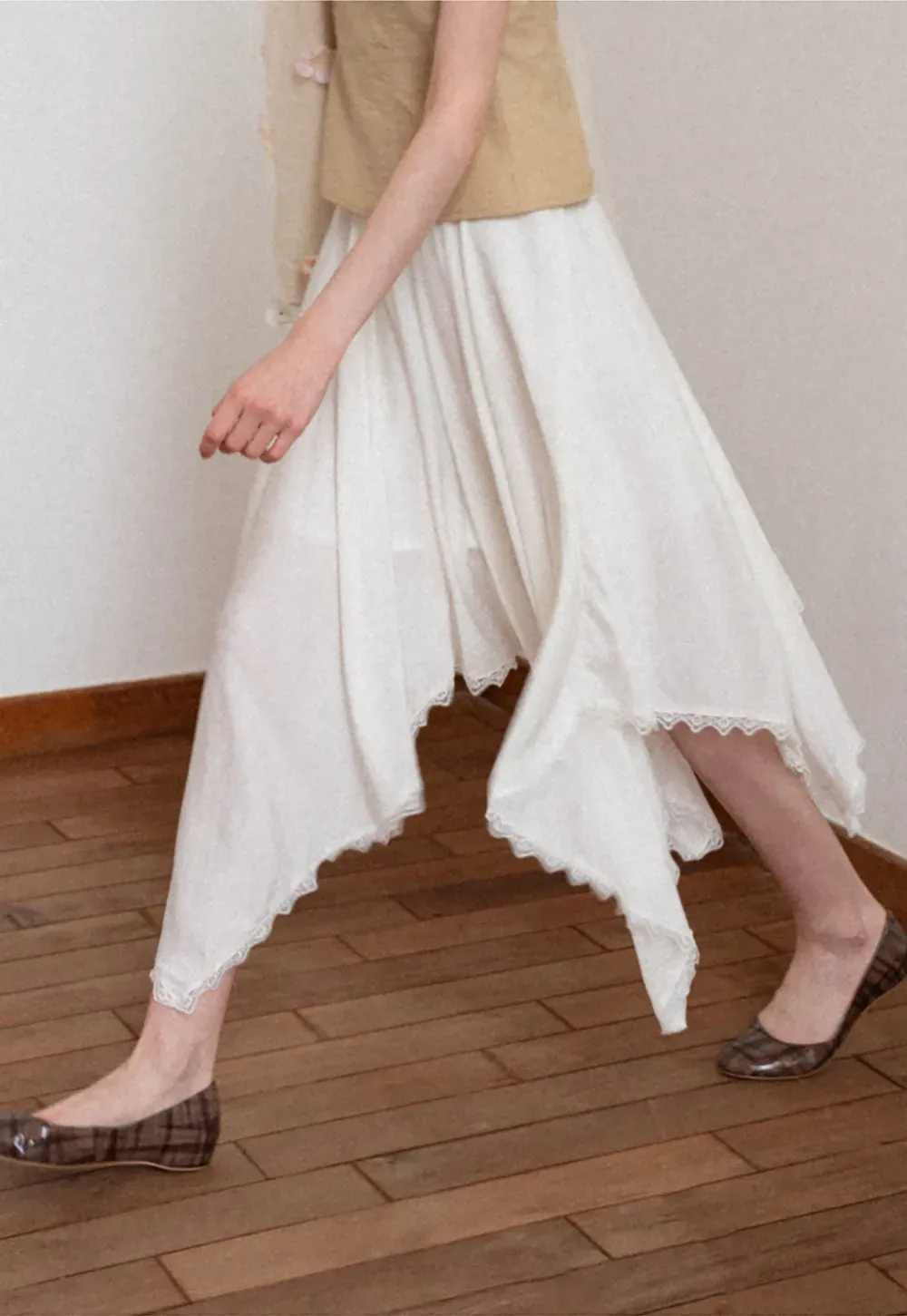 Asymmetrical Hem Lace Trim Skirt