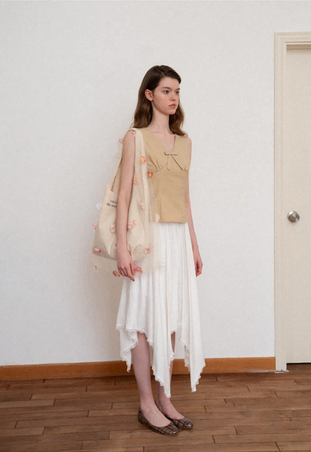 Asymmetrical Hem Lace Trim Skirt