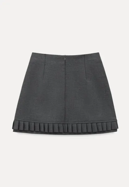 Ruffled Hem Mini Skirt