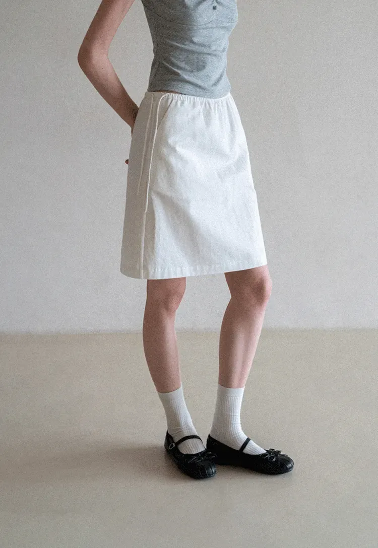 High Waist Elastic Waist A Line Skirt
