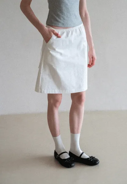 High Waist Elastic Waist A Line Skirt